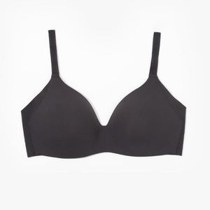 Knix 7+ Black WingWoman Contour bra
